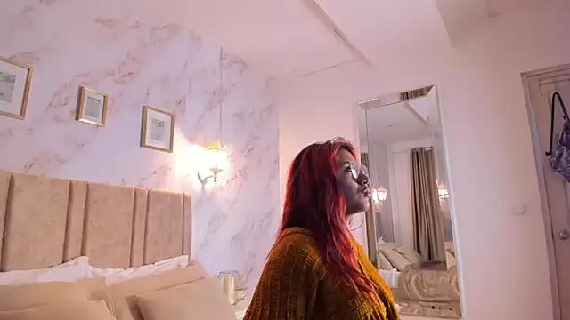 Larissa_Miller from StripChat is Freechat