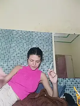 Larissinhamm from StripChat is Freechat