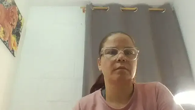 latinamaster from StripChat is Freechat