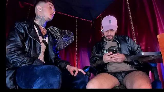 Girls: try live performances with matured performers, from dancing to quirks, in a variety of beautiful sex cams.