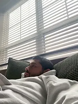 LATINMOBB from StripChat is Freechat