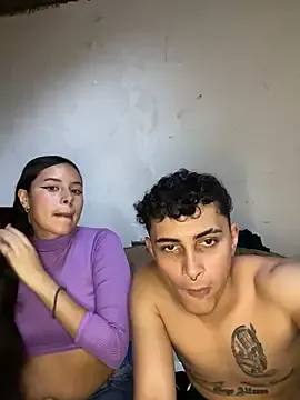 latinnheatxx from StripChat is Freechat