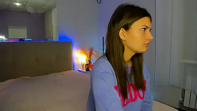 Girls: try live performances with matured performers, from dancing to quirks, in a variety of beautiful sex cams.