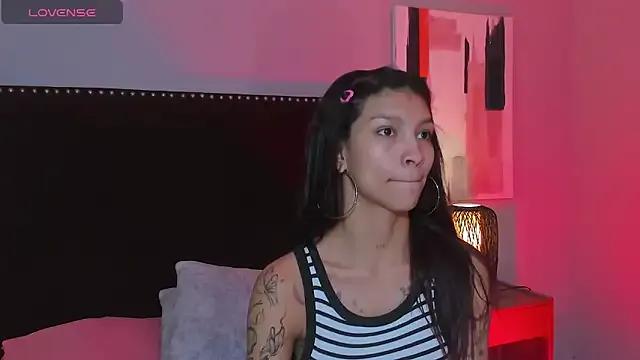 Girls: try live performances with matured performers, from dancing to quirks, in a variety of beautiful sex cams.