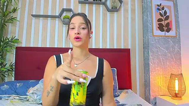 LaurenJhonsonn from StripChat is Freechat