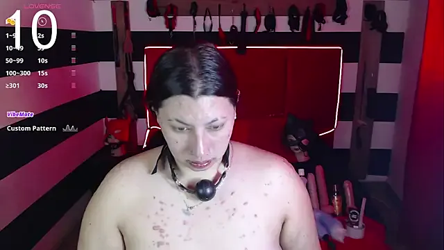 Lava_Vulcain from StripChat