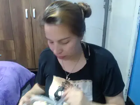 layanafuckass from StripChat is Freechat