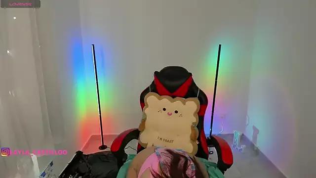 Layla_castilloo from StripChat