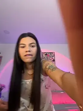 Girls: try live performances with matured performers, from dancing to quirks, in a variety of beautiful sex cams.