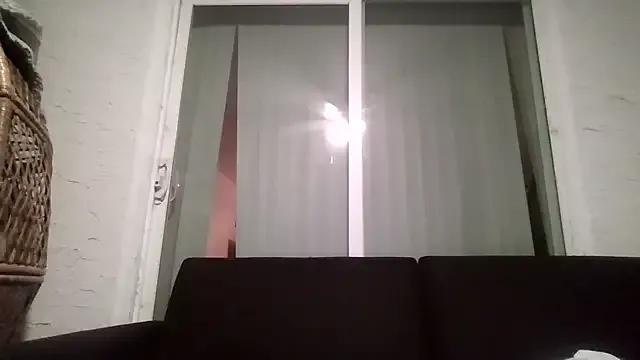 LaylaRainVIP from StripChat is Freechat