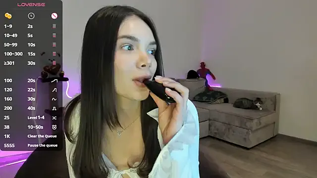 Girls: try live performances with matured performers, from dancing to quirks, in a variety of beautiful sex cams.