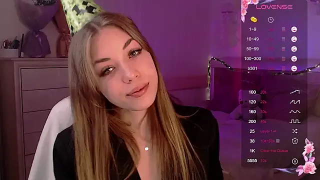 Leila_Vanilla from StripChat is Freechat