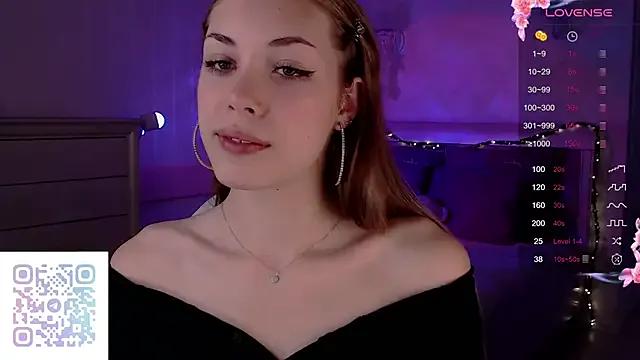 Leila_Vanilla from StripChat is Freechat