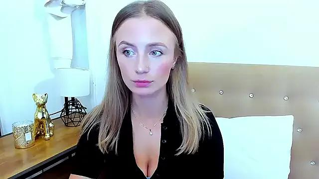 LenaCUTE from StripChat is Freechat