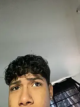 Leopard_play from StripChat is Freechat