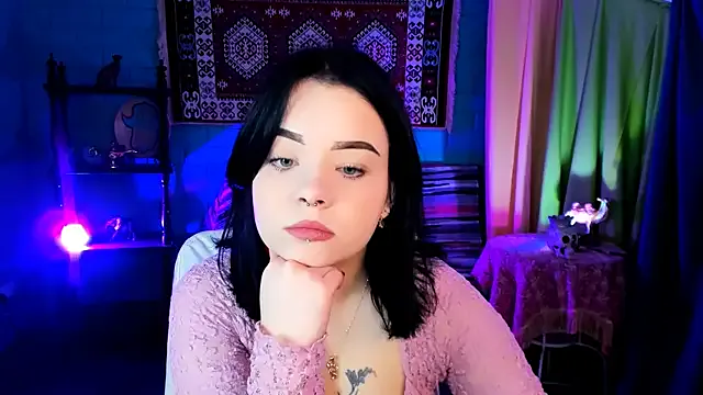 leslierowe_ from StripChat is Freechat