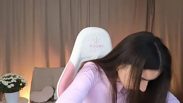 Girls: try live performances with matured performers, from dancing to quirks, in a variety of beautiful sex cams.