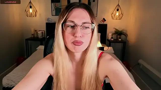 Lexi_terele from StripChat is Freechat