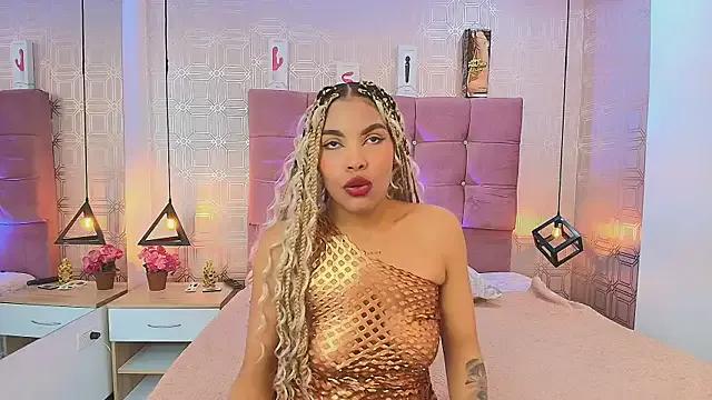 LexieBloom from StripChat is Freechat