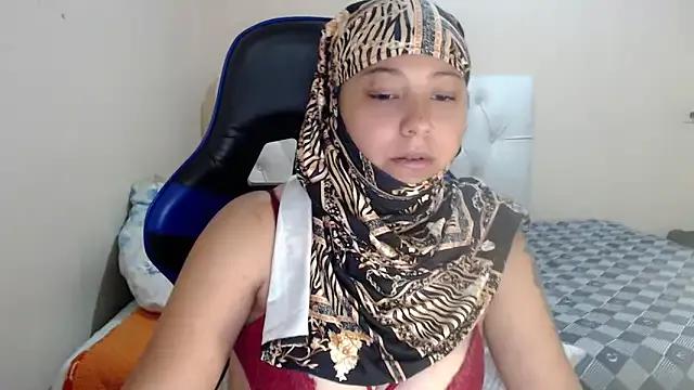 Leylafourniert from StripChat