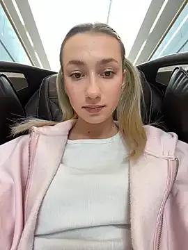 Lia__Love from StripChat is Freechat
