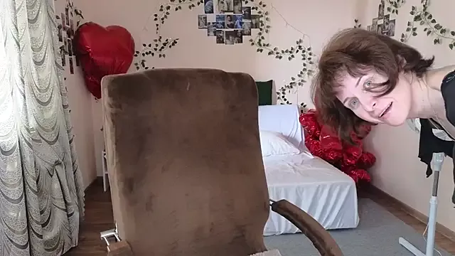 Girls: try live performances with matured performers, from dancing to quirks, in a variety of beautiful sex cams.