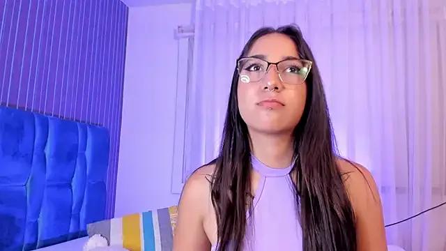 LiaaTurner from StripChat is Freechat