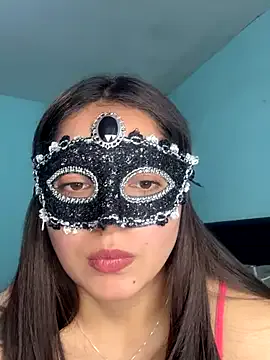 LiaDravenX from StripChat is Freechat
