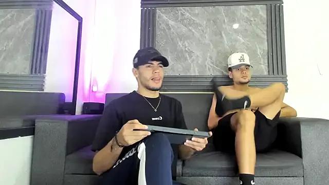 Girls: try live performances with matured performers, from dancing to quirks, in a variety of beautiful sex cams.