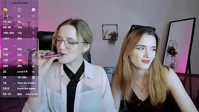 Girls: try live performances with matured performers, from dancing to quirks, in a variety of beautiful sex cams.