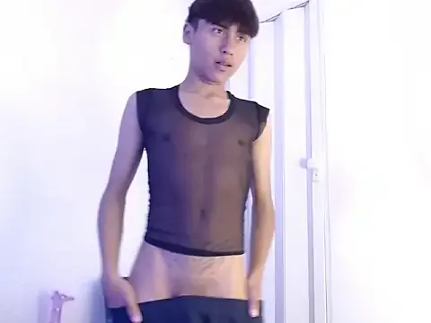 LianRoss from StripChat is Freechat