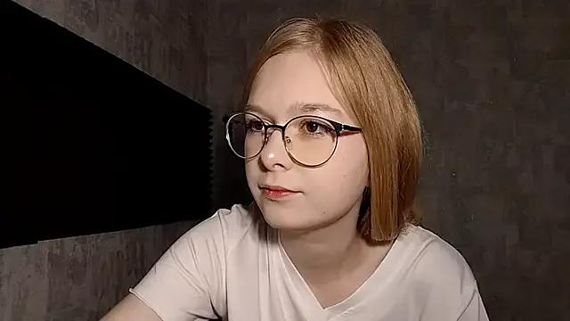LiaVibes from StripChat is Freechat