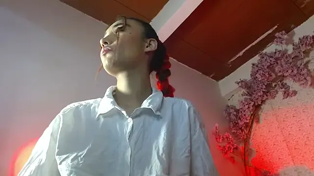 Liawood1 from StripChat