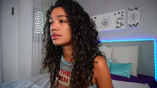 LibertyLust from StripChat is Freechat