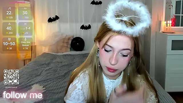 LightStar_18 from StripChat is Freechat