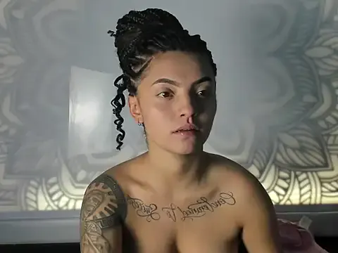 Liisaa_Kiss from StripChat is Freechat