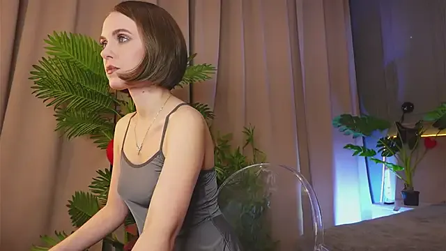 Lil__Fleur from StripChat is Freechat