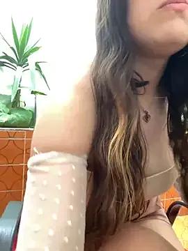 Lilaa_Euphoria from StripChat