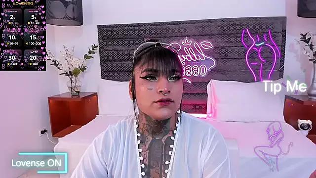 Girls: try live performances with matured performers, from dancing to quirks, in a variety of beautiful sex cams.