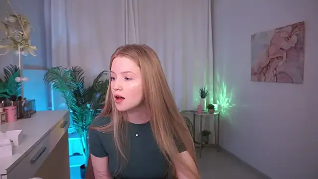 LilianHoward from StripChat