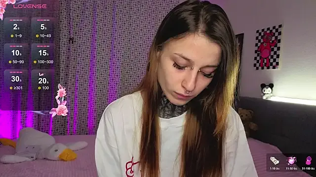 LilithPoison from StripChat is Freechat