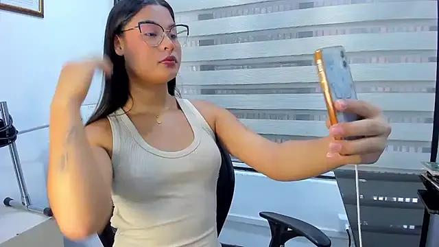 Girls: try live performances with matured performers, from dancing to quirks, in a variety of beautiful sex cams.