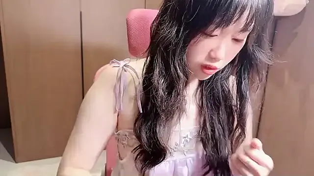 Lilium-520 from StripChat is Freechat