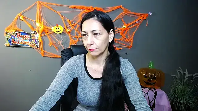 LiluGrants from StripChat