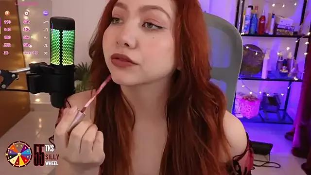 LilyVelvett from StripChat