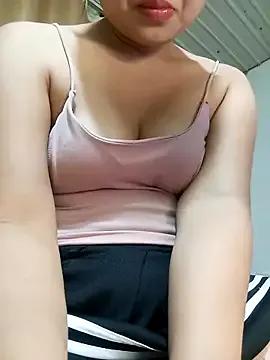 Lin_babyy from StripChat is Freechat