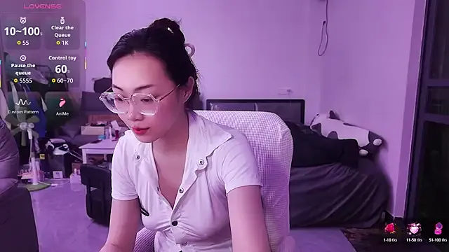 Linbaibai from StripChat