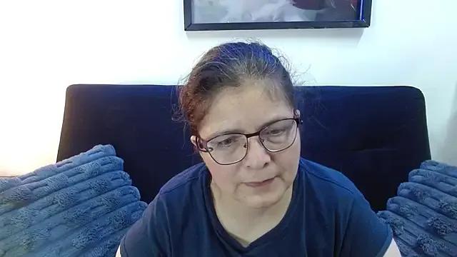 Linda_banks_ from StripChat is Freechat