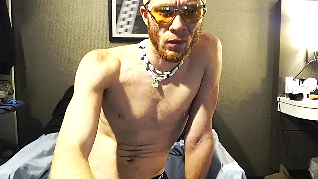 LintLiqour from StripChat is Freechat