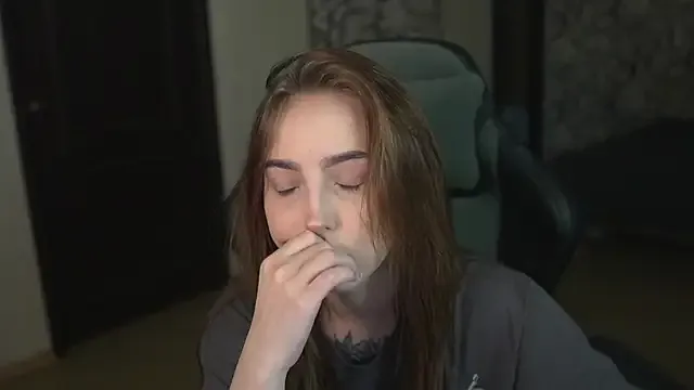 Lis_silver from StripChat